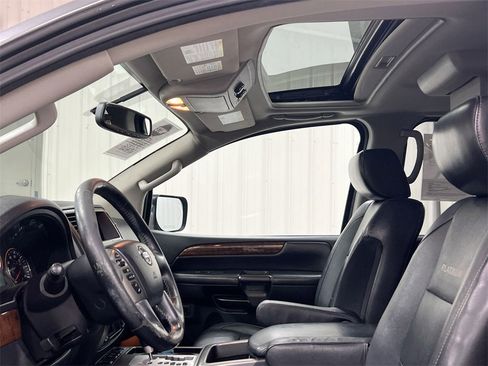 Used 2013 Nissan Armada Platinum image 19