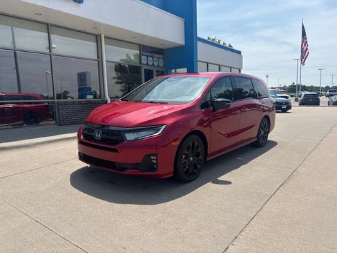 Used 2025 Honda Odyssey Sport-L image 1
