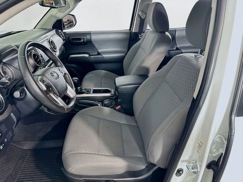 Used 2023 Toyota Tacoma SR5 image 15