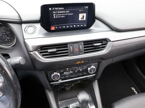 Used 2017 MAZDA MAZDA6 Touring image 44