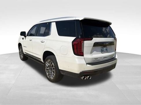 Used 2024 GMC Yukon Denali Ultimate AWD/4WD image 5
