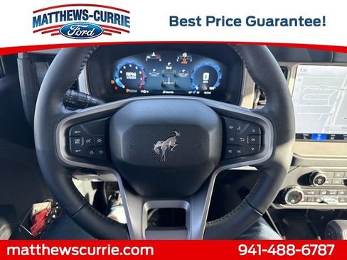 New 2025 Ford Bronco Outer Banks w/ Sasquatch Package image 17
