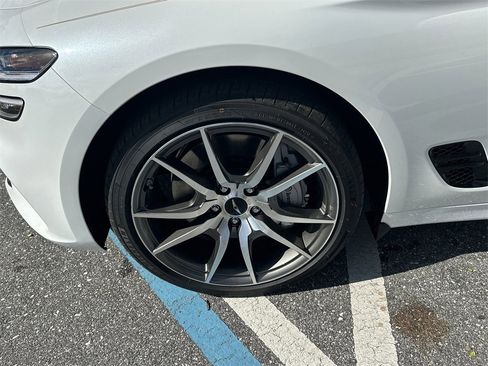 New 2026 Genesis G70 2.5T image 27