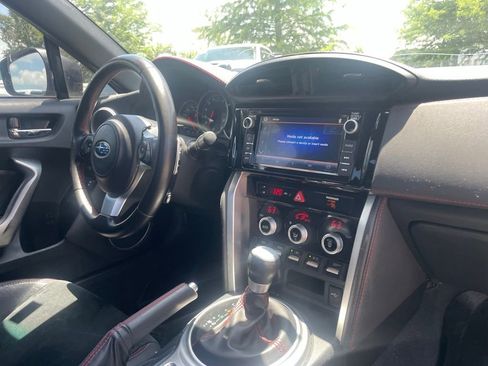 Used 2020 Subaru BRZ Limited RWD image 28