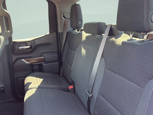 Used 2020 GMC Sierra 1500 SLE w/ SLE Value Package AWD/4WD image 16
