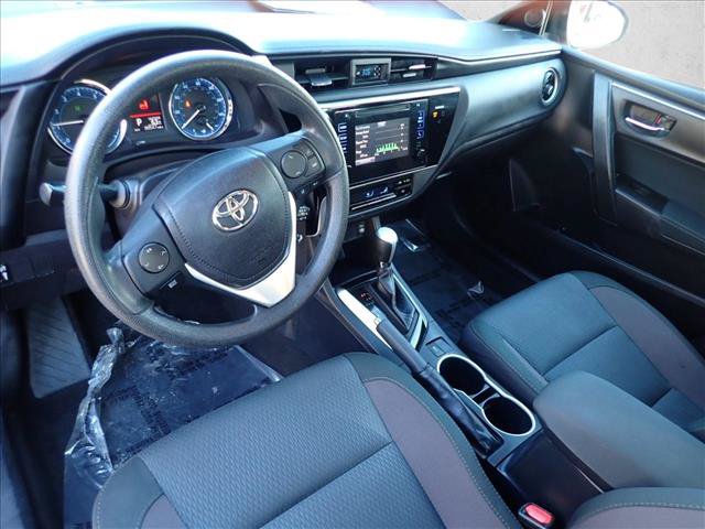 Used 2017 Toyota Corolla LE w/ Carpet Mat Package (TMS) FWD image 9