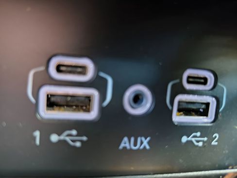 Used 2024 Jeep Grand Cherokee L Laredo image 25