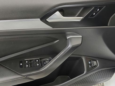 Used 2022 Volkswagen Jetta SE w/ Panoramic Sunroof Package FWD image 19