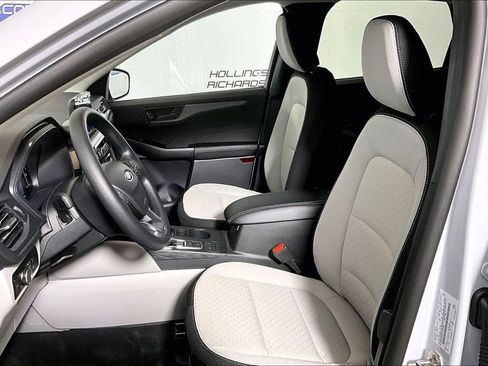 New 2026 Ford Escape Active image 9