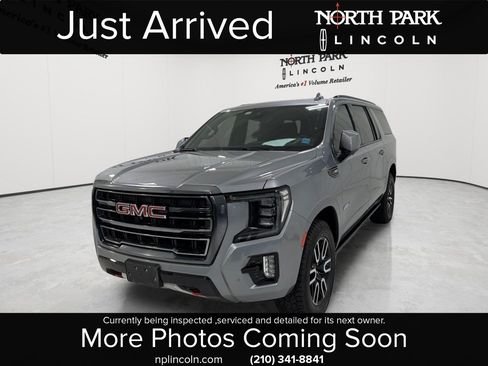 Used 2023 GMC Yukon XL AT4 w/ AT4 Premium Package AWD/4WD image 1