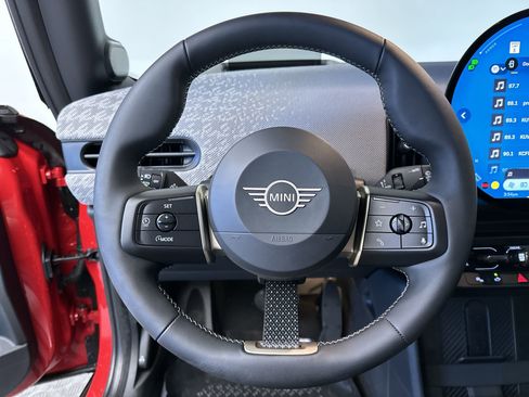 New 2026 MINI Cooper 2-Door Hardtop image 17