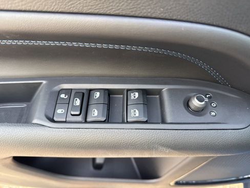 New 2026 Jeep Compass Latitude AWD/4WD image 9