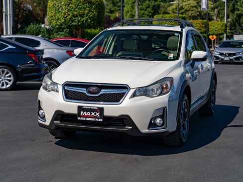 Used 2017 Subaru Crosstrek 2.0i Limited AWD/4WD image 4