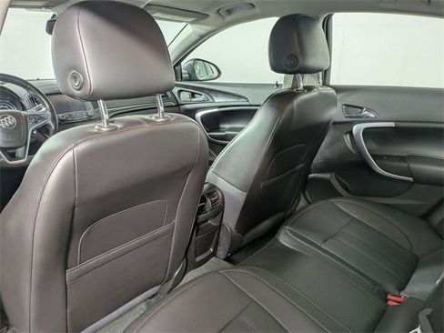 Used 2017 Buick Regal Sport Touring image 23