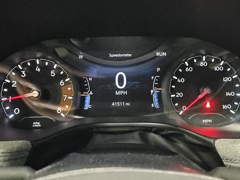 Used 2024 Jeep Compass Latitude image 23