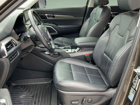 Used 2022 Kia Telluride EX w/ EX Premium Package AWD/4WD image 12