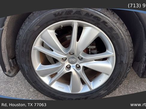 Used 2015 INFINITI QX70 3.7 w/ Premium Package image 10