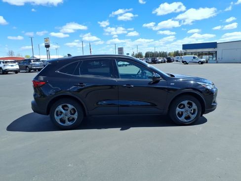 Used 2025 Ford Escape ST-Line Select AWD/4WD image 7