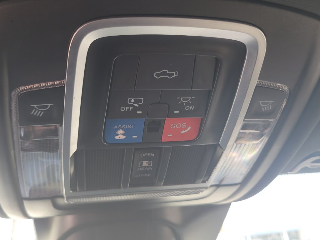 Used 2022 RAM 2500 Limited RWD image 15