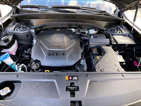 Certified 2024 Kia Telluride SX image 8