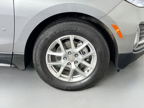 Used 2024 Chevrolet Equinox LT FWD image 37