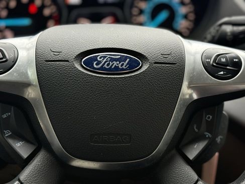 Used 2013 Ford Escape SE image 30