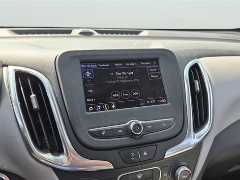 Used 2023 Chevrolet Equinox LS w/ LS Convenience Package FWD image 18