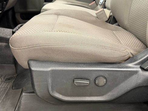 Used 2018 Ford F250 XLT AWD/4WD image 13