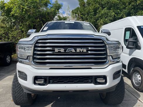 Used 2020 RAM 2500 Limited image 8