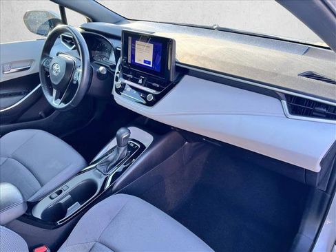 Certified 2024 Toyota Corolla SE image 20