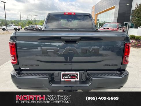 New 2026 RAM 3500 Big Horn AWD/4WD image 17