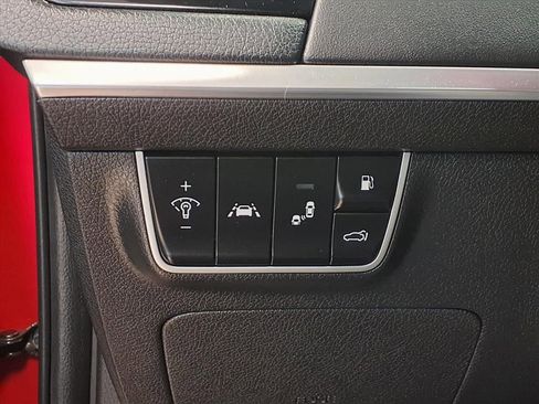 Used 2018 Kia Stinger GT2 image 11