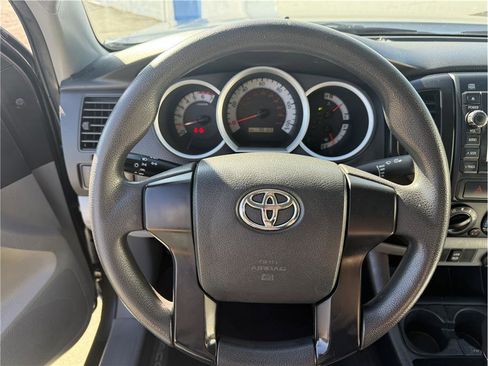 Used 2013 Toyota Tacoma 2WD Access Cab image 22