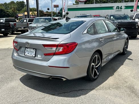 Used 2022 Honda Accord Sport image 7