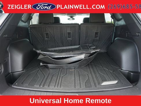 Used 2023 Chevrolet Blazer LT w/ Convenience Package FWD image 10