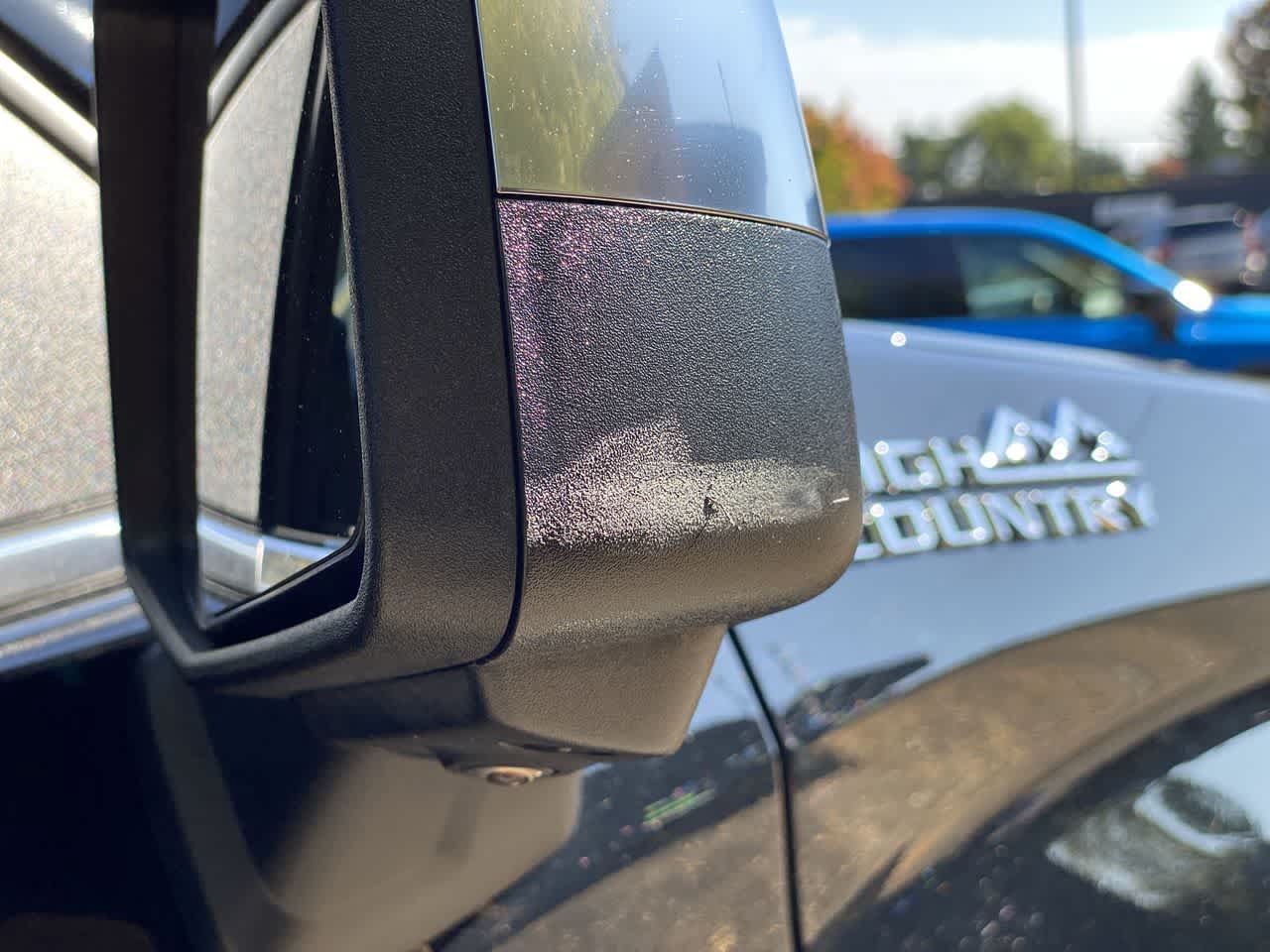 Used 2022 Chevrolet Silverado 1500 High Country w/ Technology Package AWD/4WD image 29