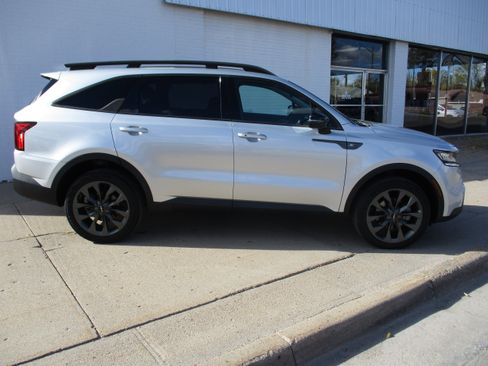 Used 2022 Kia Sorento X-Line EX image 8