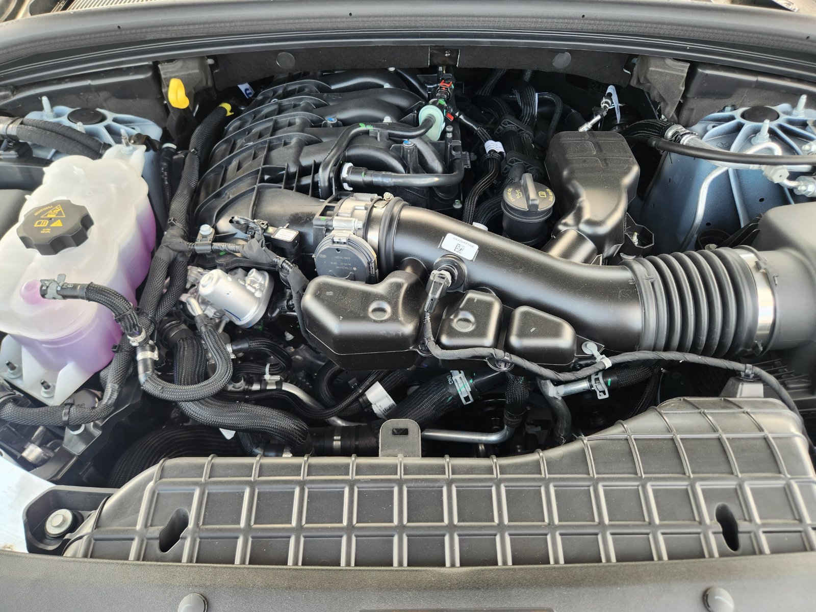 New 2027 Jeep Grand Cherokee Laredo X RWD image 25