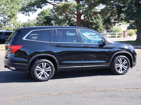 Used 2018 Honda Pilot EX-L image 4