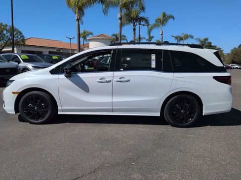 New 2026 Honda Odyssey Sport-L image 12