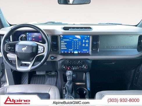 Used 2024 Ford Bronco Wildtrak image 10