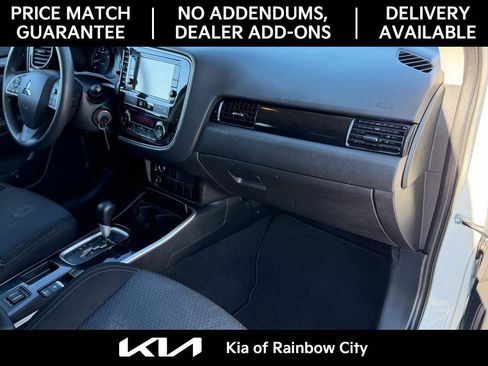 Used 2019 Mitsubishi Outlander ES image 23