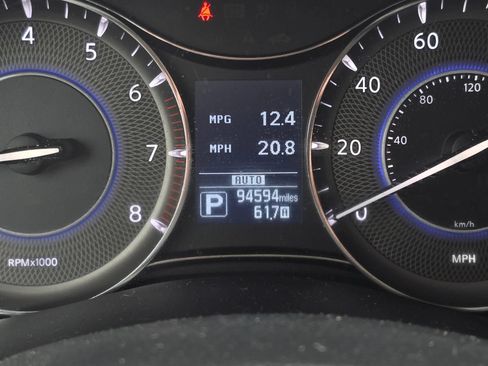 Used 2018 INFINITI QX80 4WD w/ Driver Assistance Package image 9