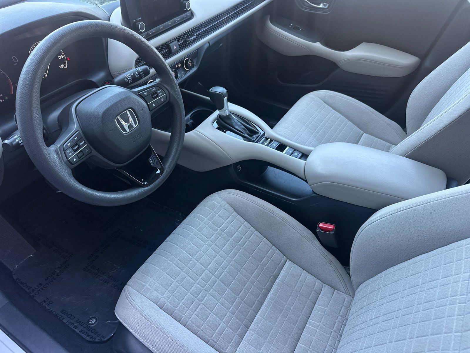 Used 2023 Honda HR-V LX image 10