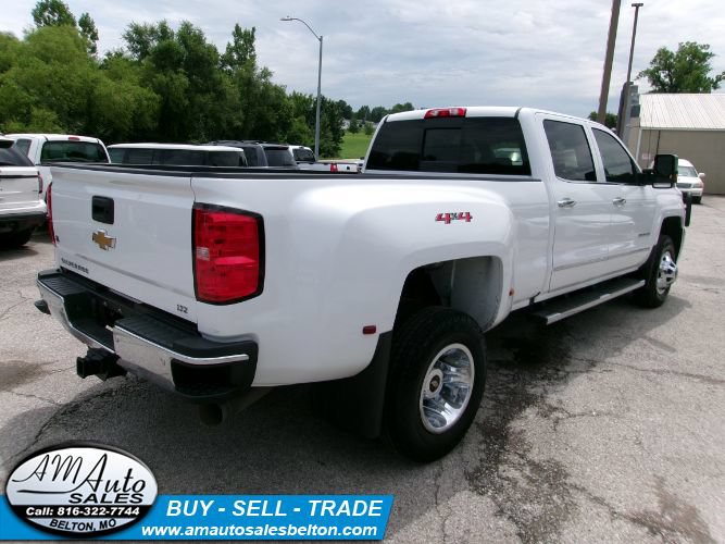 Used 2019 Chevrolet Silverado 3500 LTZ w/ Duramax Plus Package AWD/4WD image 8