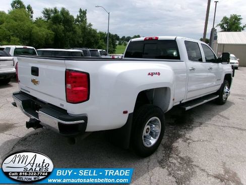 Used 2019 Chevrolet Silverado 3500 LTZ w/ Duramax Plus Package AWD/4WD image 8