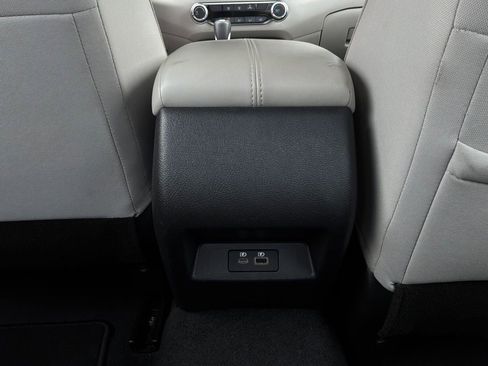 Used 2025 Nissan Altima 2.5 SV FWD image 13