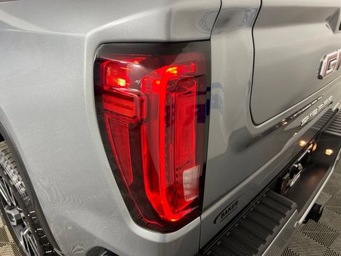 Used 2026 GMC Sierra 1500 AT4 w/ AT4 Premium Package AWD/4WD image 34