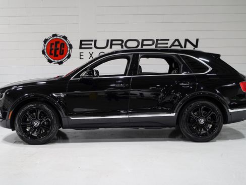 Used 2018 Bentley Bentayga Activity AWD/4WD image 7
