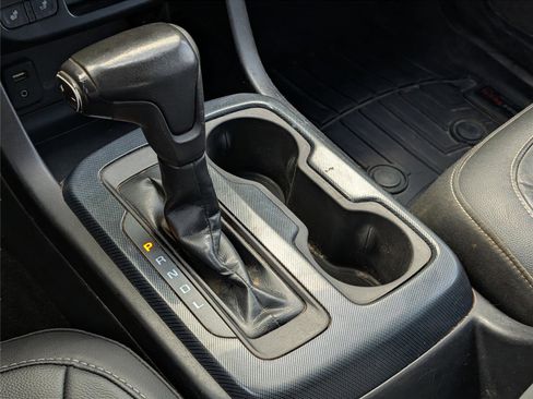 Used 2018 Chevrolet Colorado Z71 AWD/4WD image 20